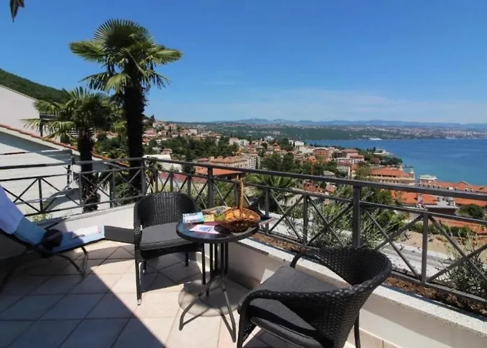 Apartment With Parking Space - 24419