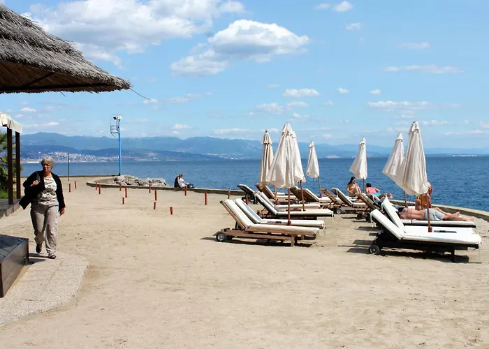 아파트 With Parking Space - 24419 *